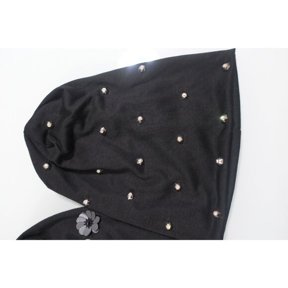 Black Beanie Zipper Flower Studs Bundle NWOT - Picture 4 of 4